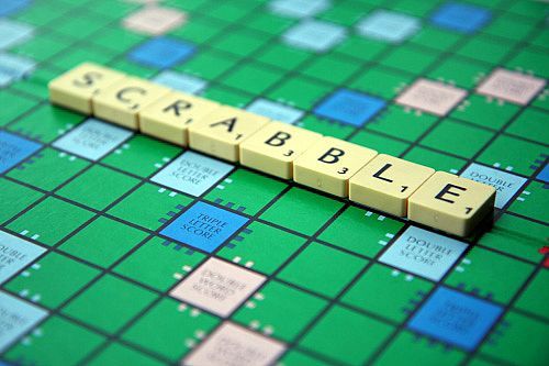 Vine a jugar a scrabble